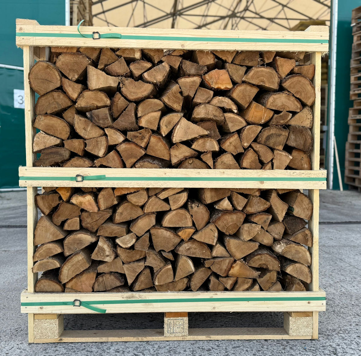 Premium Kiln Dried Hornbeam (Standard Crate)Including Kindling