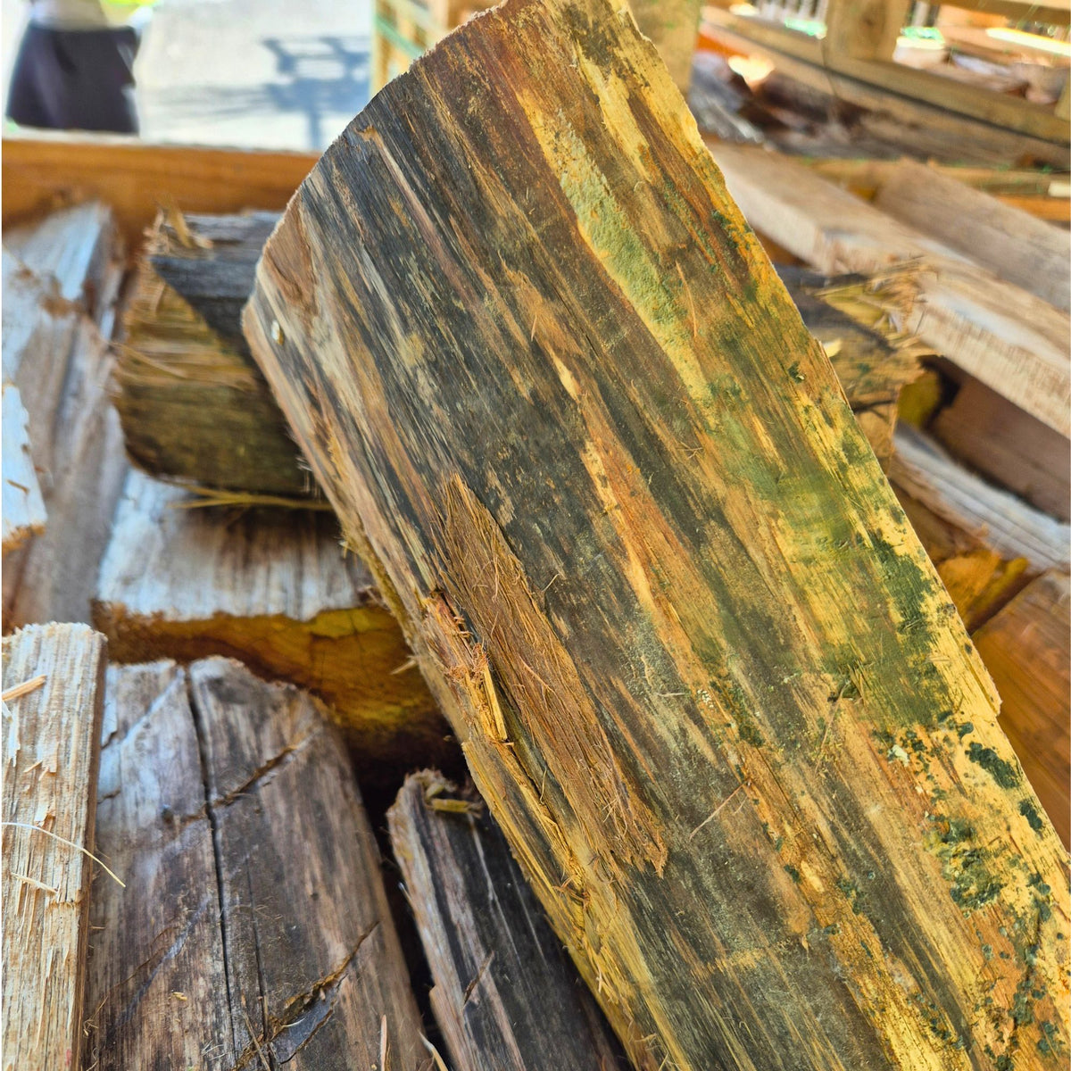 Kiln Dried Premium Hardwood Firewood Standard Crate B-Grade